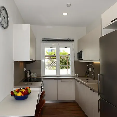 Deck1syros Premium * Vári