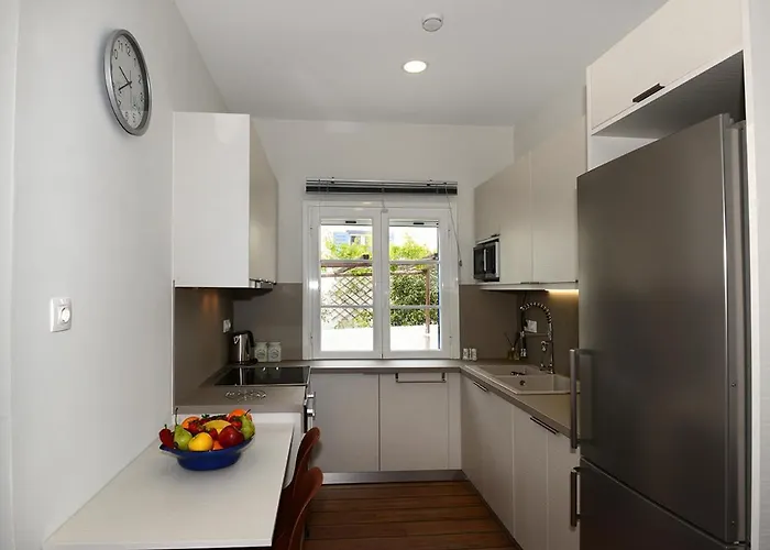 Deck1syros Premium * Vári